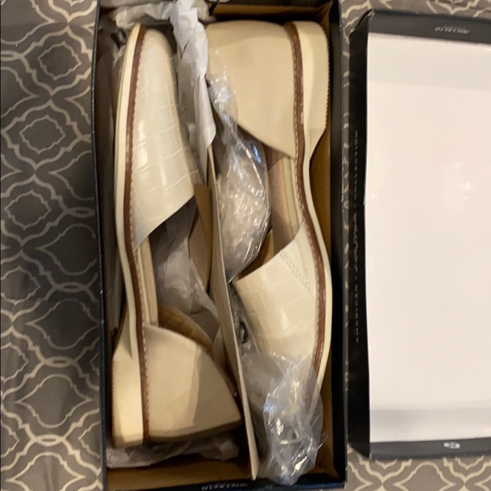 Dr schools loafers